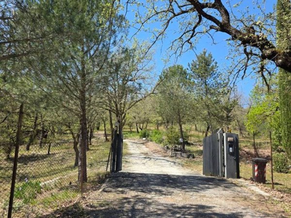 casa indipendente in vendita a Piegaro in zona Cibottola