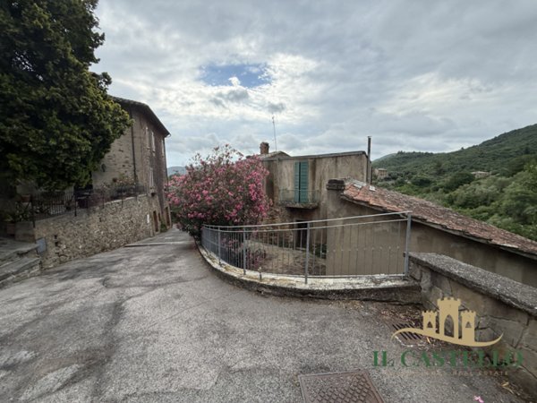 casa indipendente in vendita a Piegaro in zona Castiglion Fosco