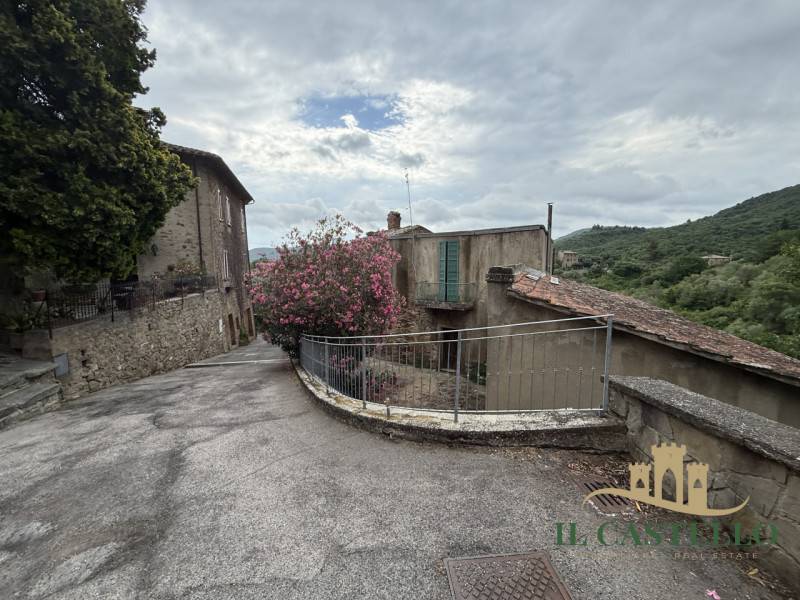 casa indipendente in vendita a Piegaro in zona Castiglion Fosco