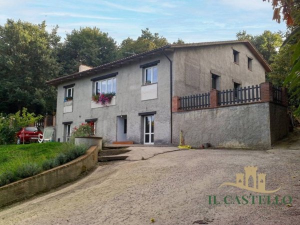 casa indipendente in vendita a Piegaro in zona Pratalenza