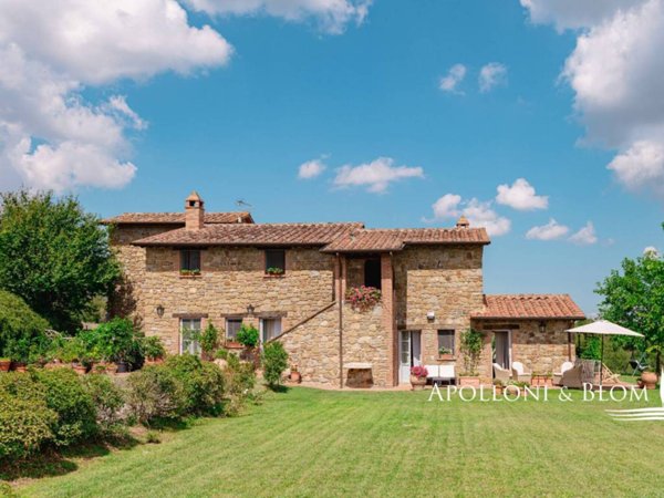 casa indipendente in vendita a Piegaro