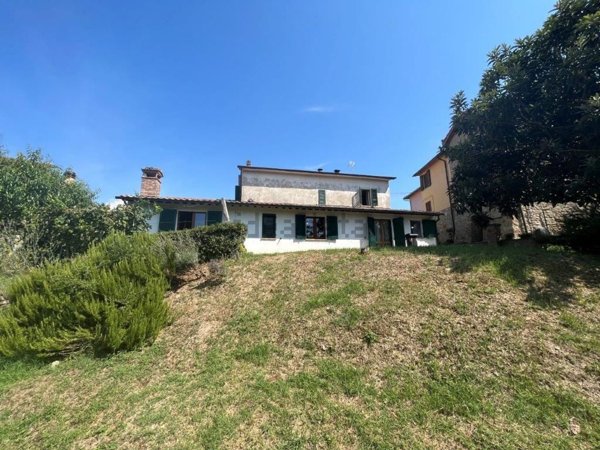 casa indipendente in vendita a Piegaro in zona Castiglion Fosco