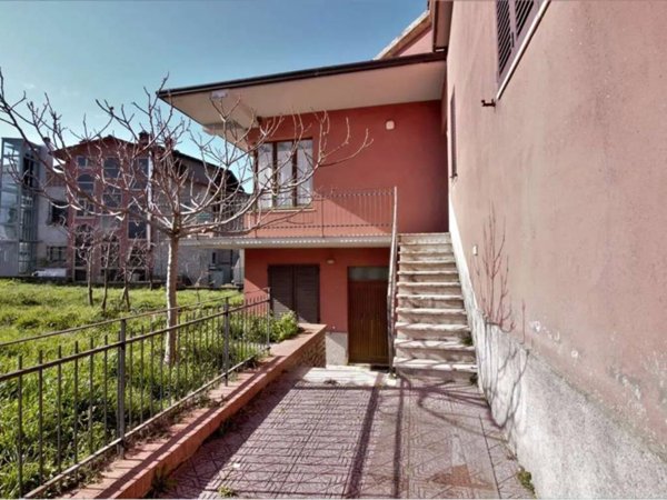 appartamento in vendita a Piegaro in zona Pratalenza