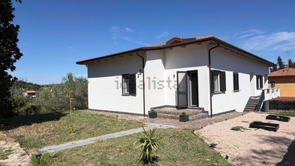 casa indipendente in vendita a Piegaro in zona Castiglion Fosco