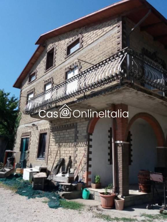 appartamento in vendita a Piegaro in zona Pietrafitta
