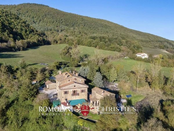 casa indipendente in vendita a Pietralunga