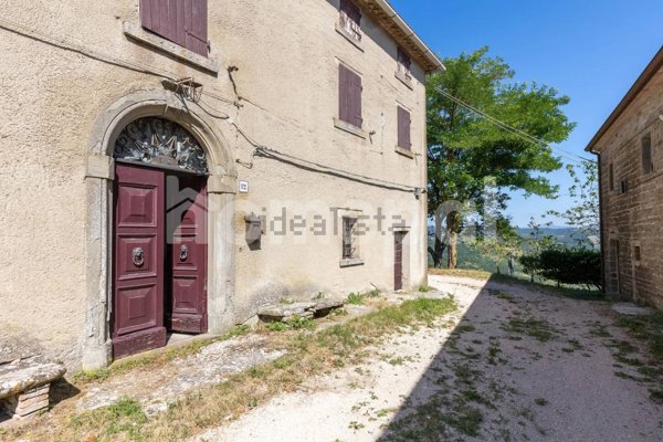 appartamento in vendita a Pietralunga