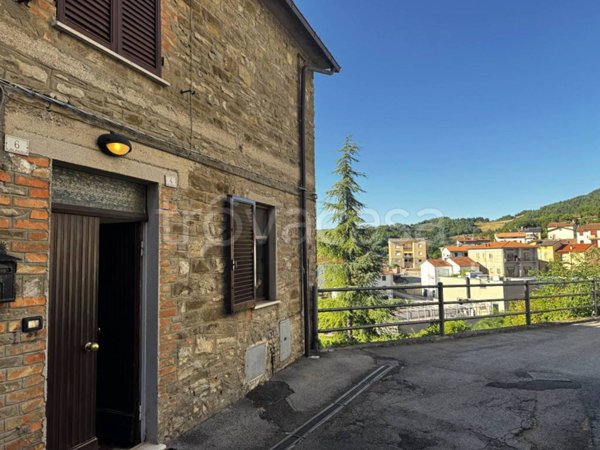 intera palazzina in vendita a Pietralunga