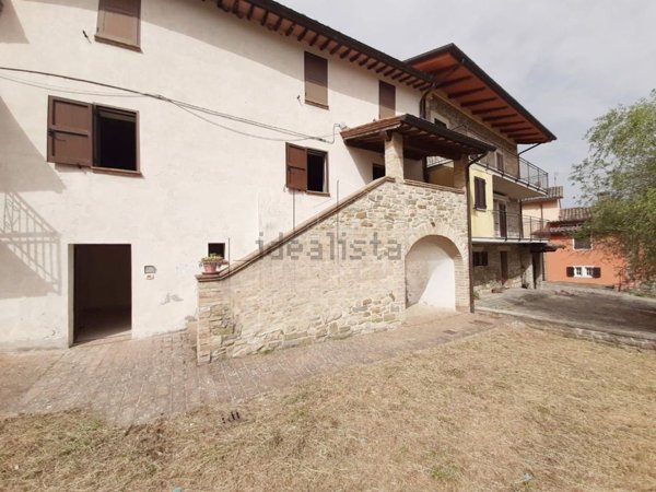 quadrivano in vendita a Pietralunga