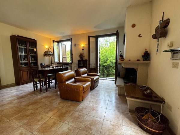 appartamento in vendita a Pietralunga