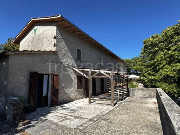 casa indipendente in vendita a Pietralunga