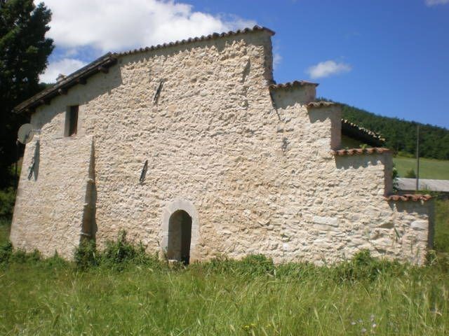 casa indipendente in vendita a Preci in zona Todiano