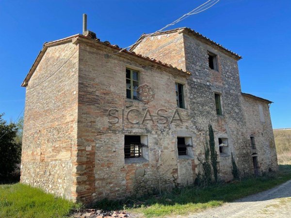 quadrivano in vendita a San Giustino