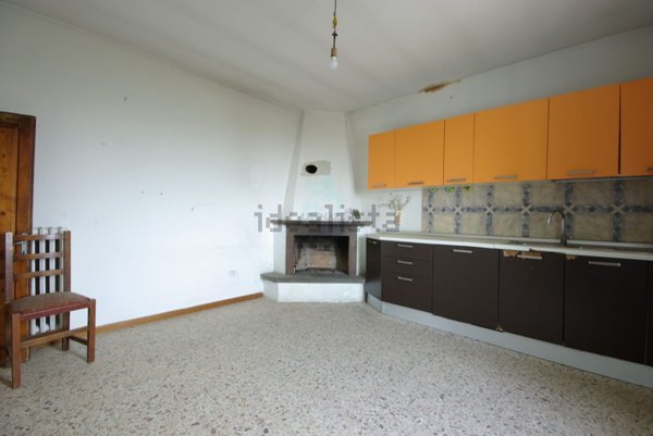 casa indipendente in vendita a San Giustino