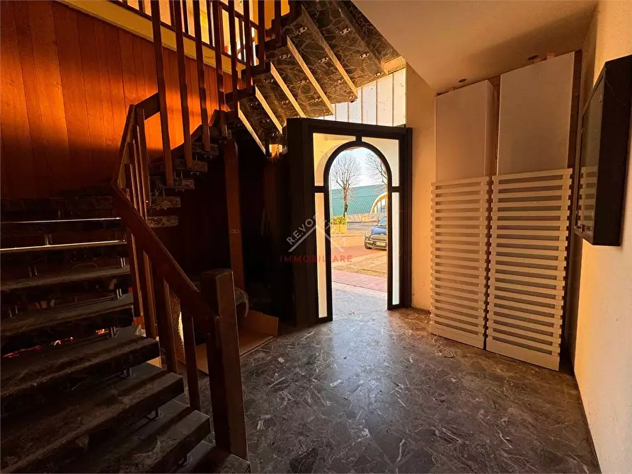 locale commerciale in vendita a San Giustino