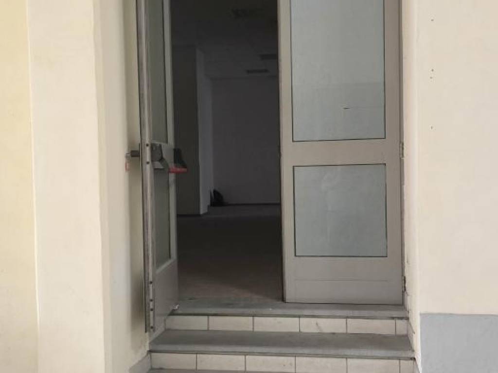 intera palazzina in vendita a San Giustino