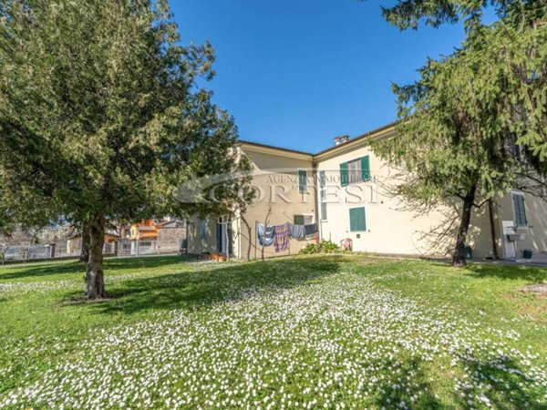 casa indipendente in vendita a San Giustino in zona Selci/Lama