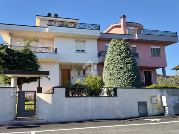 appartamento in vendita a San Giustino in zona Selci/Lama