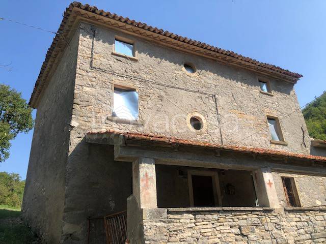 casa indipendente in vendita a San Giustino in zona Selci/Lama