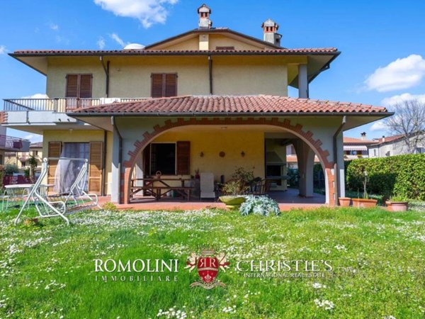 casa indipendente in vendita a San Giustino in zona Selci/Lama