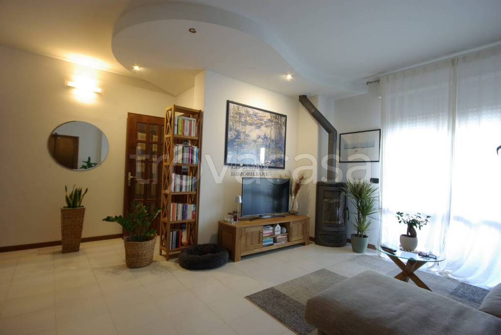 appartamento in vendita a San Giustino in zona Selci/Lama