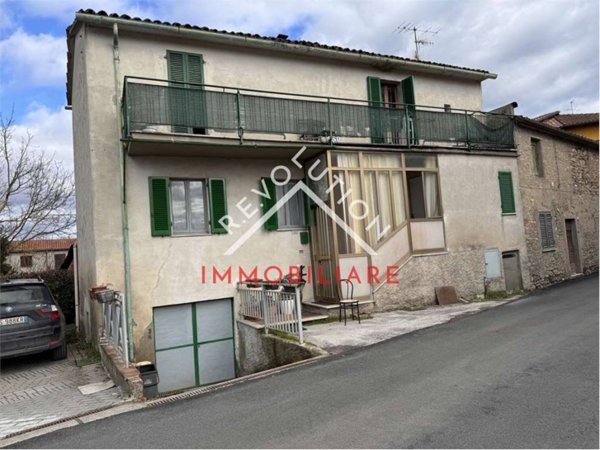 casa indipendente in vendita a San Giustino in zona Selci/Lama