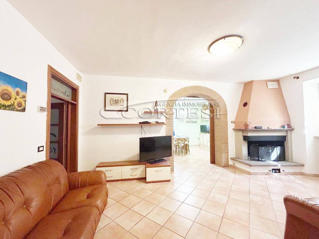 casa indipendente in vendita a San Giustino in zona Selci/Lama