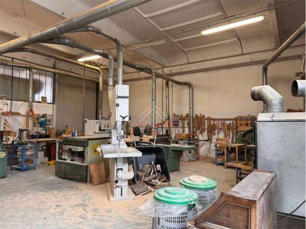 intera palazzina in vendita a San Giustino in zona Selci/Lama