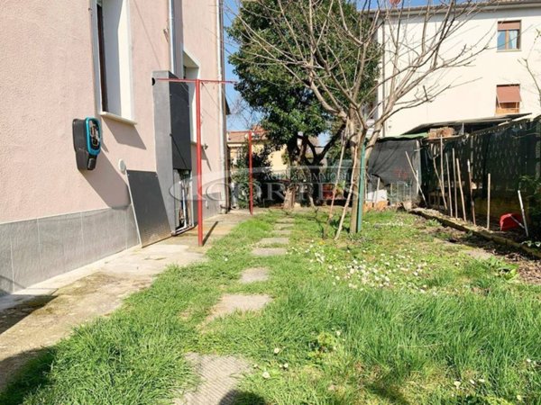 appartamento in vendita a San Giustino in zona Selci/Lama