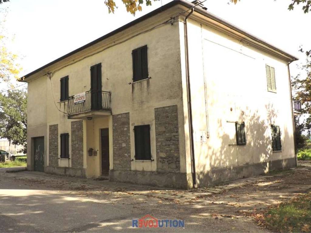 casa indipendente in vendita a San Giustino in zona Selci/Lama