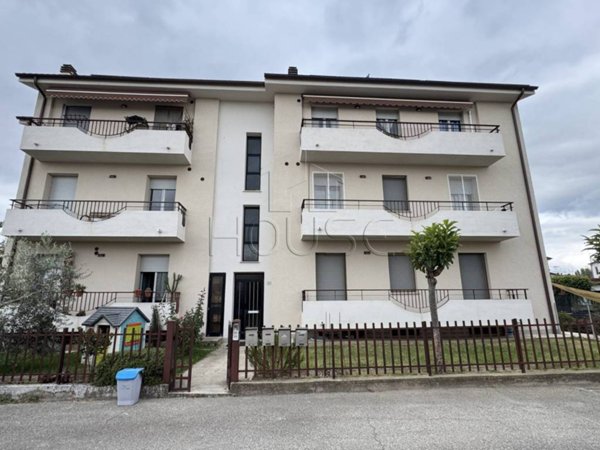 appartamento in vendita a San Giustino in zona Selci/Lama