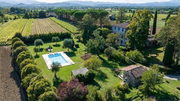 casa indipendente in vendita a San Giustino