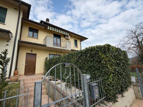 appartamento in vendita a San Giustino in zona Selci/Lama