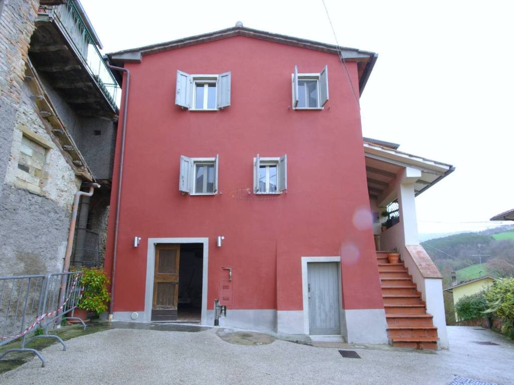 appartamento in vendita a San Giustino in zona Cospaia