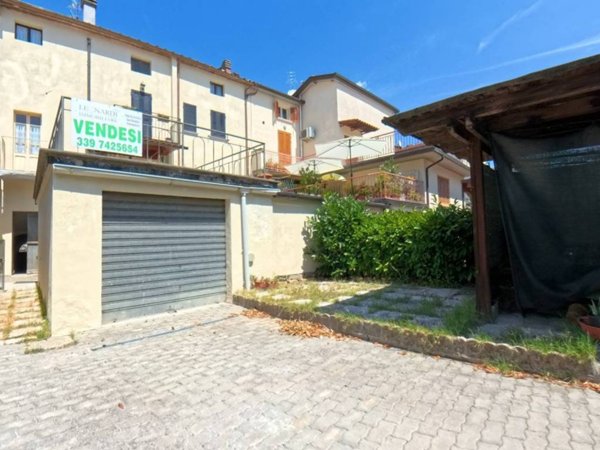 appartamento in vendita a San Giustino in zona Selci/Lama