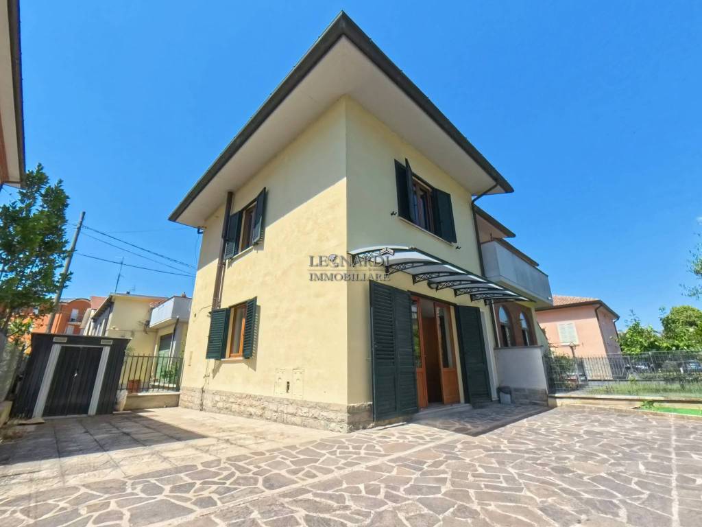 appartamento in vendita a San Giustino in zona Cospaia