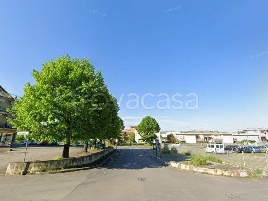 locale commerciale in vendita a San Giustino in zona Cospaia