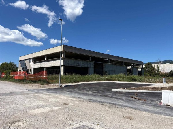 capannone in vendita a San Giustino in zona Celalba
