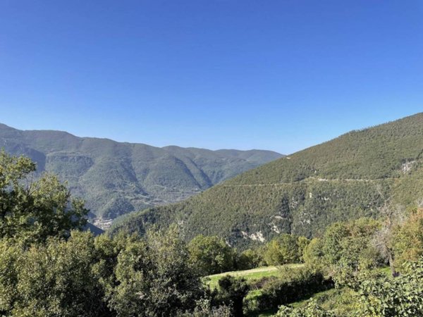 appartamento in vendita a Sant'Anatolia di Narco in zona Caso