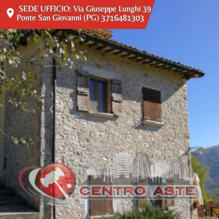appartamento in vendita a Sant'Anatolia di Narco in zona Grotti