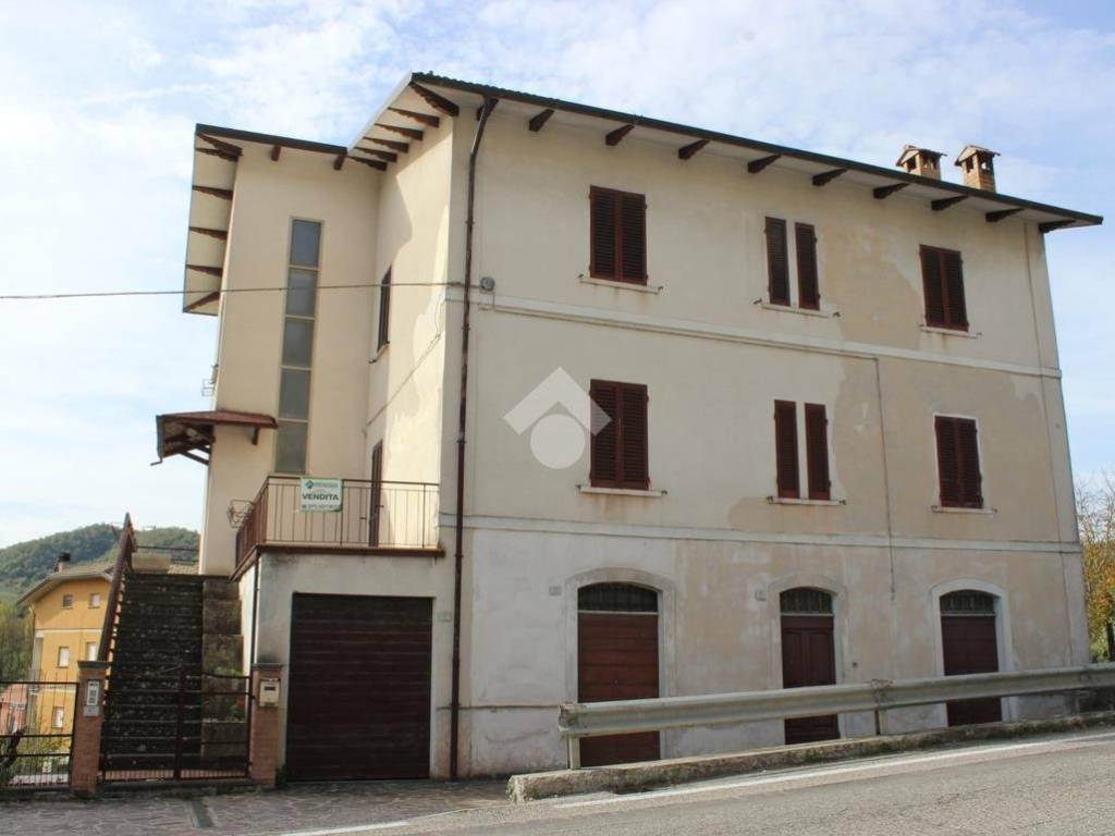 appartamento in vendita a Scheggia e Pascelupo
