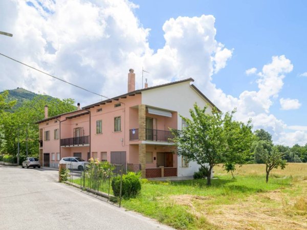 appartamento in vendita a Scheggia e Pascelupo