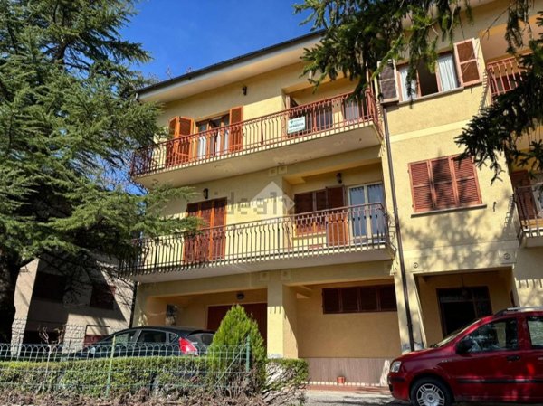 appartamento in vendita a Scheggia e Pascelupo