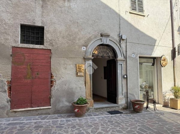 appartamento in vendita a Scheggia e Pascelupo in zona Pascelupo