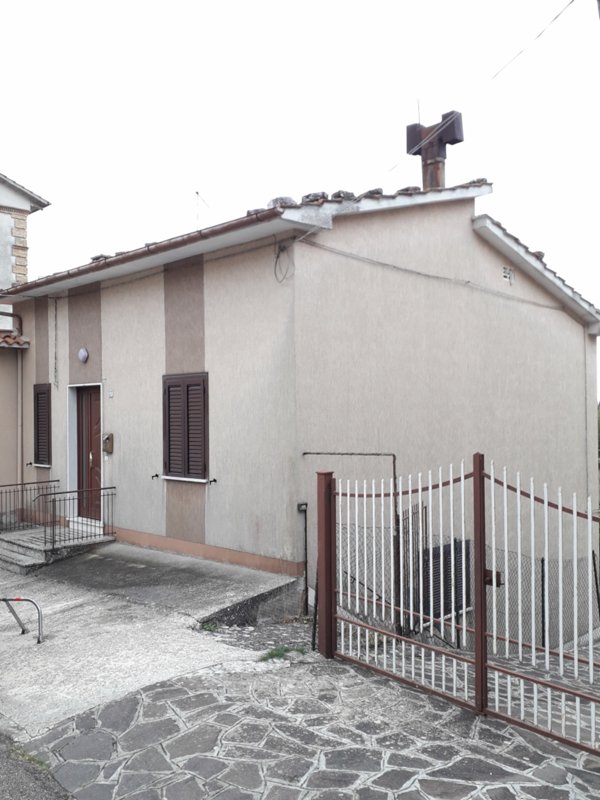 appartamento in vendita a Scheggia e Pascelupo