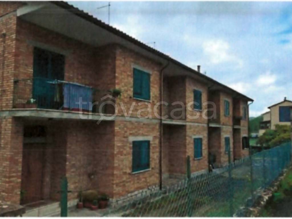 appartamento in vendita a Scheggia e Pascelupo in zona Pascelupo