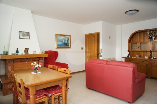 appartamento in vendita a Scheggia e Pascelupo