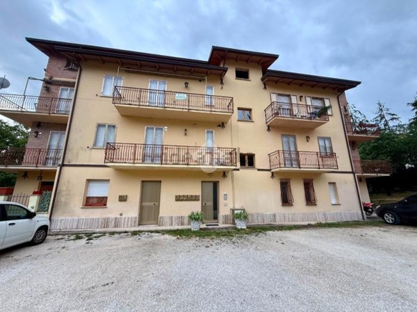 appartamento in vendita a Scheggia e Pascelupo