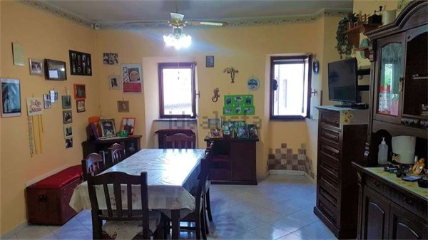 appartamento in vendita a Scheggino