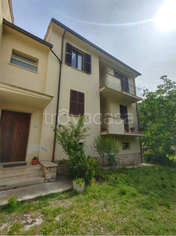 appartamento in vendita a Scheggino in zona Ceselli